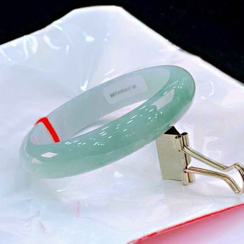 Myanmar , Natural Ice Jadeite  - Lighting & Home Decor Studio ulasan dan harga